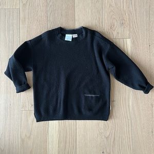 Zara Kids - Black knit sweater with front pocket Size 4-5 yrs